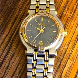 VINTAGE Authentic Gucci Watch 9000M Ladies Dial Quartz Two-Tone Link Date Watch